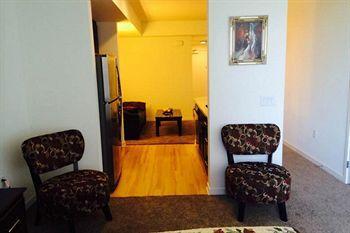 Hotel C. Allen Suites Los Angeles