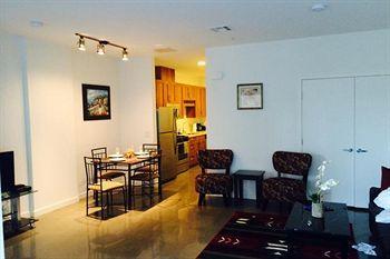 Hotel C. Allen Suites Los Angeles
