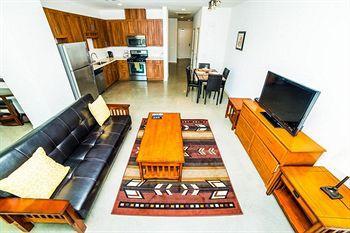 Hotel C. Allen Suites 3*