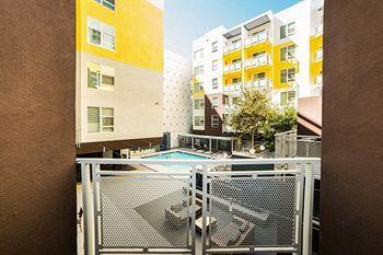 C. Allen Suites Los Ángeles