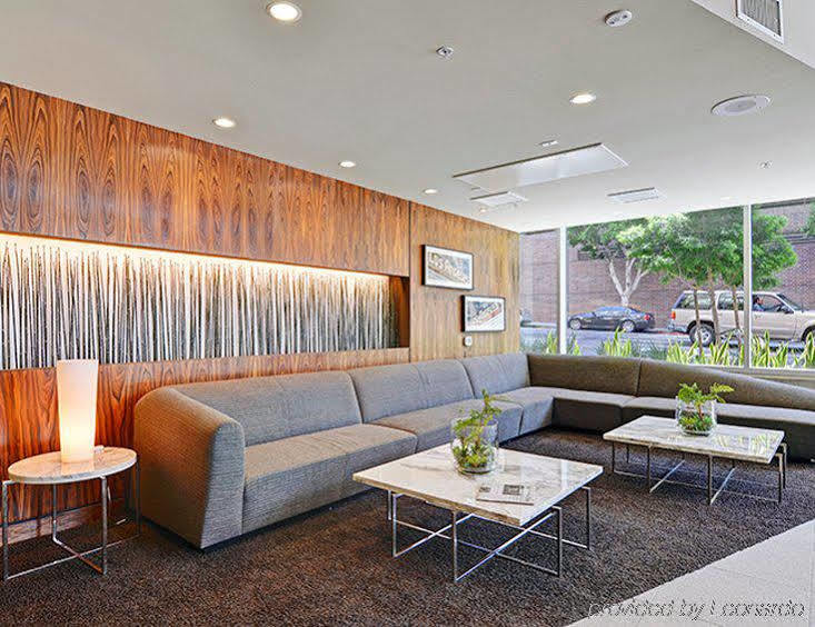 Hotel C. Allen Suites 3*